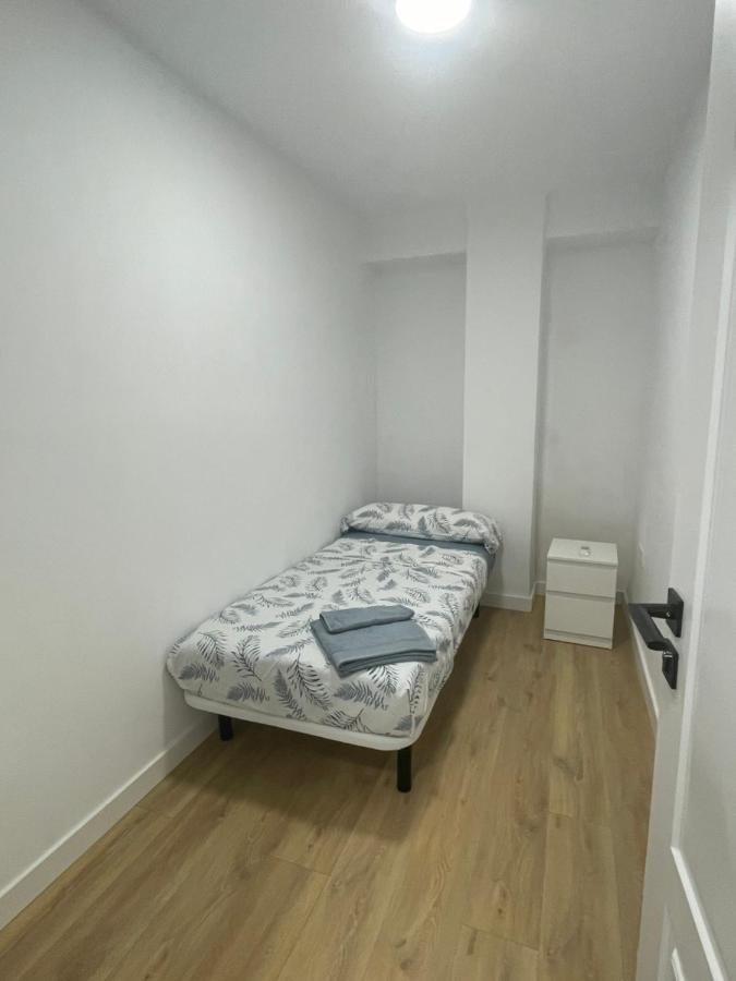 Familyhomestay 瓦伦西亚 外观 照片